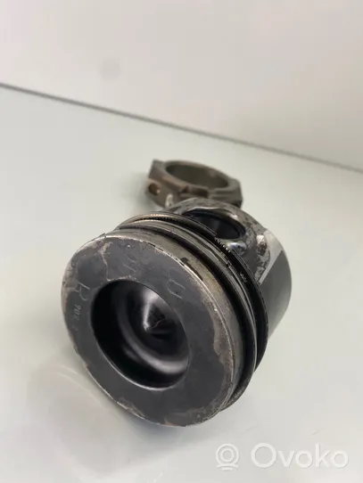 Mazda 6 Piston avec bielle R2AA