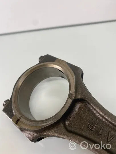 Mazda 6 Piston avec bielle R2AA