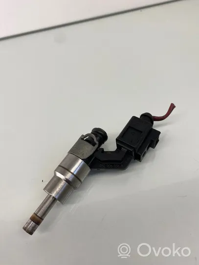 Audi A3 S3 8P Injecteur de carburant 03C906036A