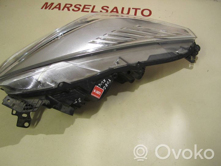 Ford Kuga II Lampa przednia 90101771