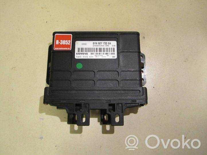 Volkswagen PASSAT B5 Pavarų dėžės valdymo blokas 01N927733EA