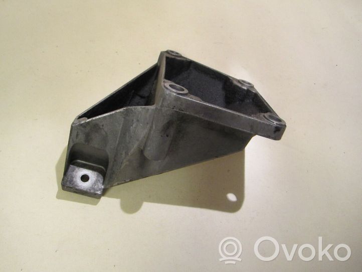 Audi A6 S6 C5 4B Support, suspension du moteur 4B0199307F