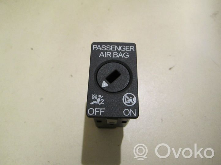 Volkswagen PASSAT B8 Passenger airbag on/off switch 5Q0919237