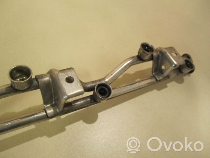 Volkswagen PASSAT B5.5 Fuel main line pipe 066133315D