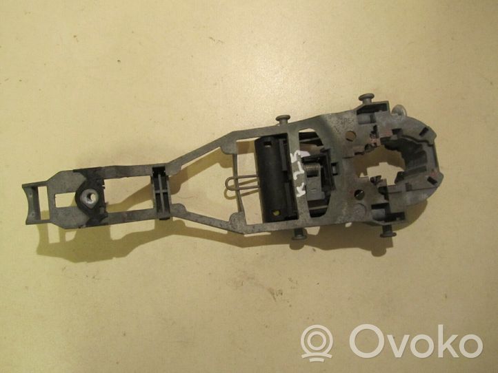 Volkswagen Golf VI Maniglia esterna/staffa portiera anteriore 1K0837885A