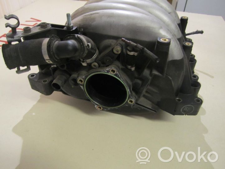 Audi A4 S4 B5 8D Collettore di aspirazione 078133223BF