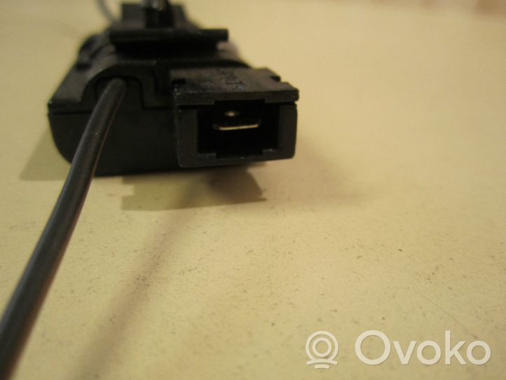 Volkswagen Jetta V Aerial antenna amplifier G50088