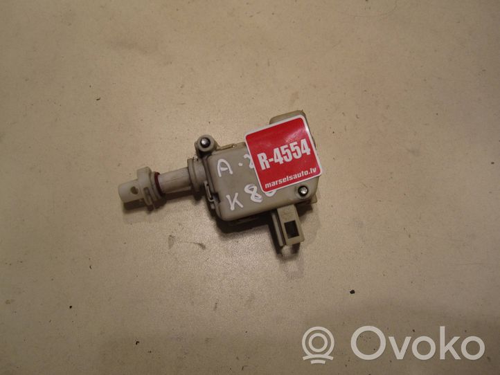 Audi A2 Keskuslukituksen moottori 8Z0810773