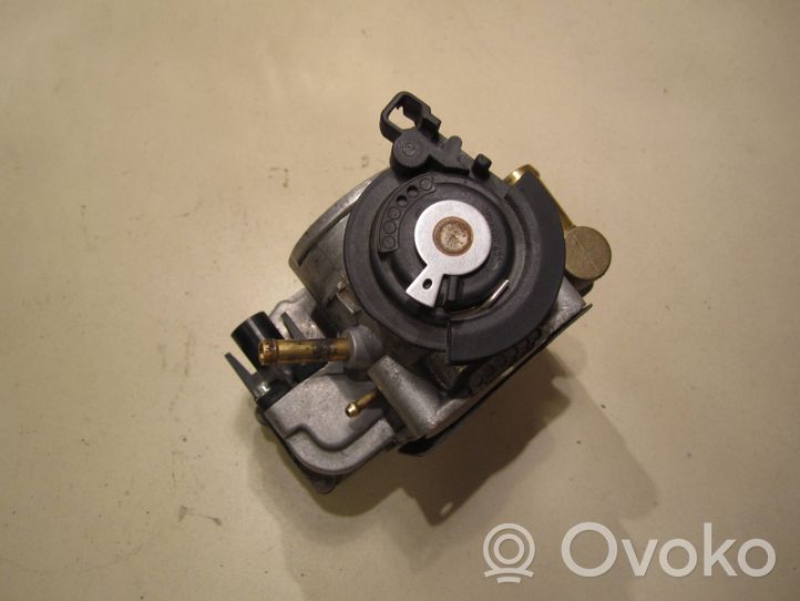 Audi A4 S4 B5 8D Valvola corpo farfallato 21043341