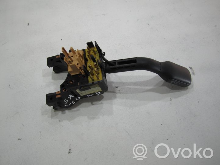 Audi A4 S4 B5 8D Leva comando tergicristalli 8D9953503B