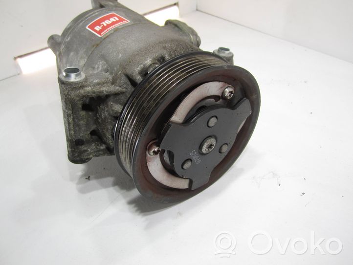 Volkswagen Golf Plus Ilmastointilaitteen kompressorin pumppu (A/C) 5N0820803A