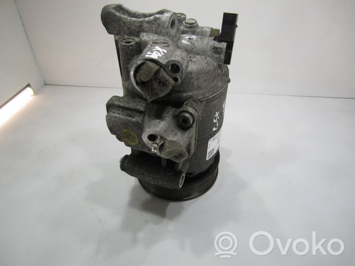 Volkswagen Golf Plus Ilmastointilaitteen kompressorin pumppu (A/C) 5N0820803A