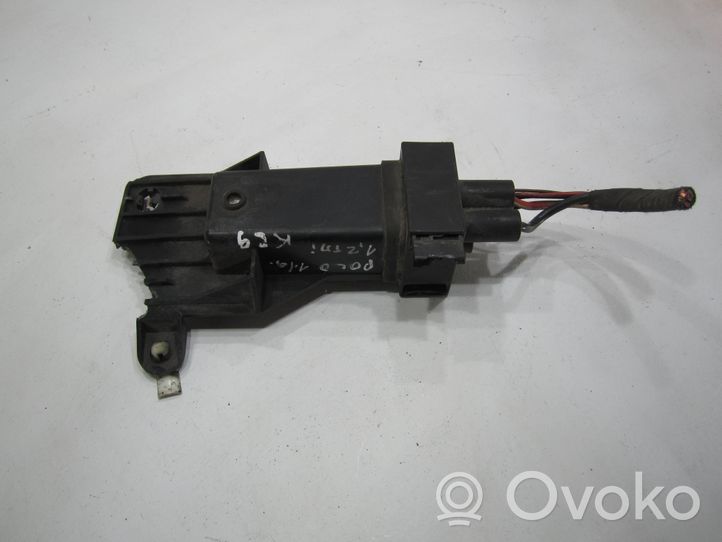 Volkswagen Polo V 6R Coolant fan relay 5J0919506