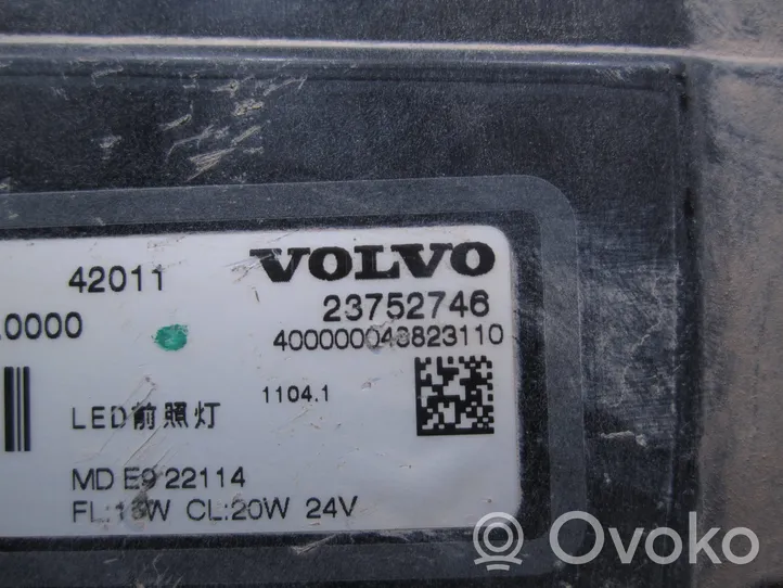 Volvo V40 Etusumuvalo 23752746