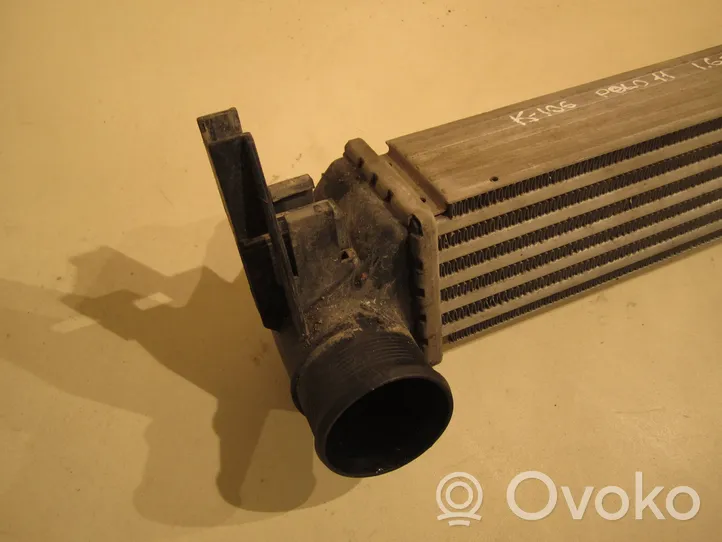 Volkswagen Polo V 6R Intercooler air channel guide 