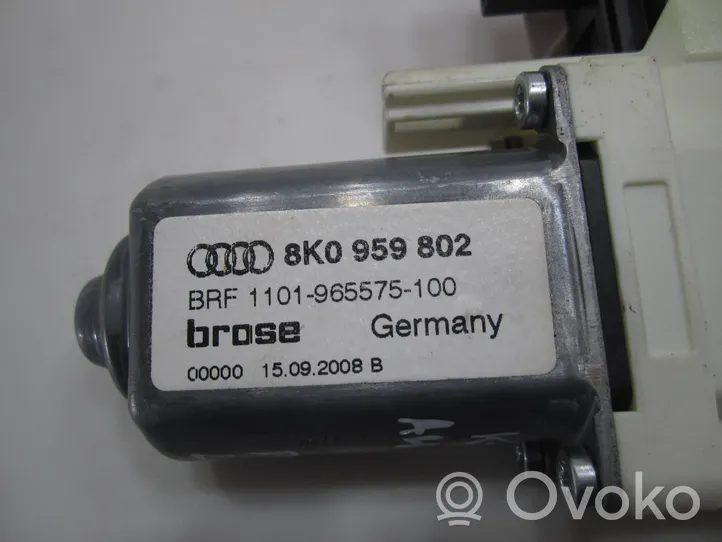 Audi A4 S4 B8 8K Front door window regulator motor 8K0959802