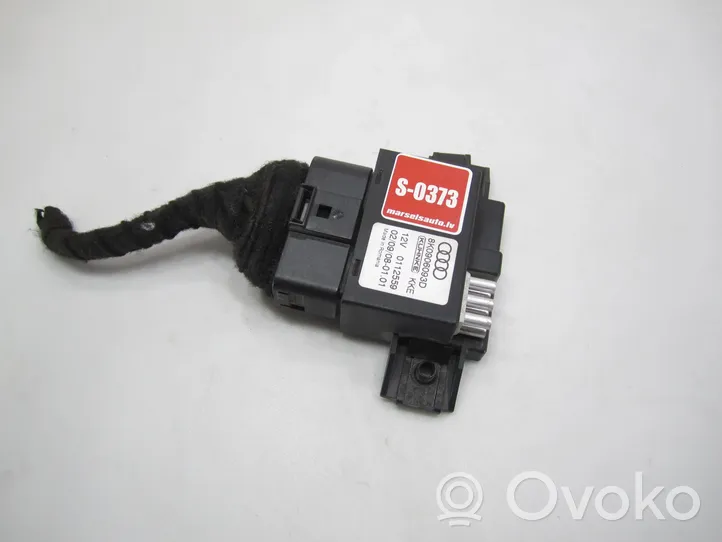 Audi A4 S4 B8 8K Polttoaineen ruiskutuspumpun ohjainlaite/moduuli 8K0906093D