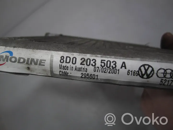 Audi A4 S4 B5 8D Radiatore del carburatore (radiatore) 8D0203503A