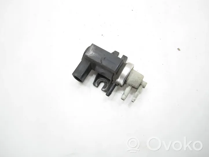 Audi A4 S4 B5 8D Elettrovalvola turbo 1J0906677B