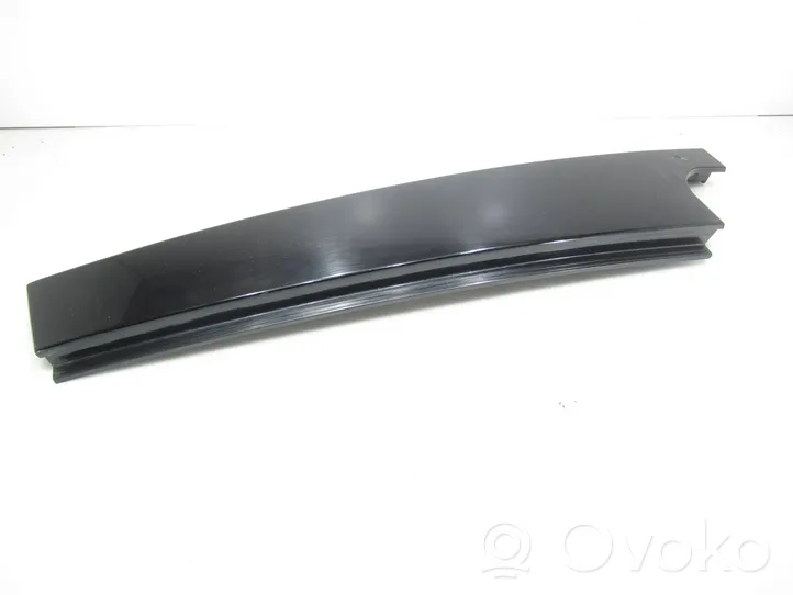 Volkswagen Golf VII Rivestimento modanatura del vetro della portiera posteriore 5G6839901B