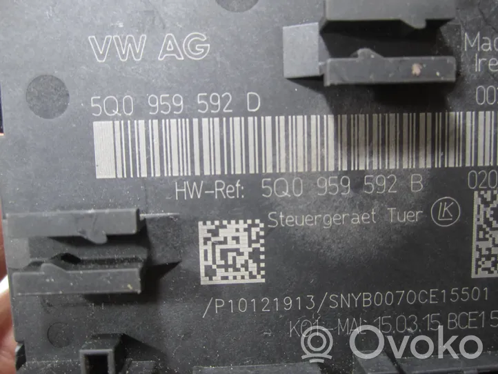 Volkswagen Golf VII Oven ohjainlaite/moduuli 5Q0959592D