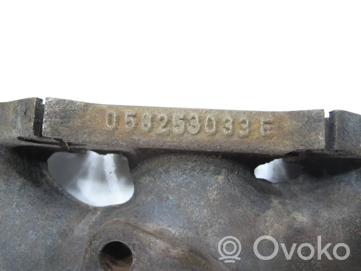 Audi A4 S4 B5 8D Exhaust manifold 058253033E