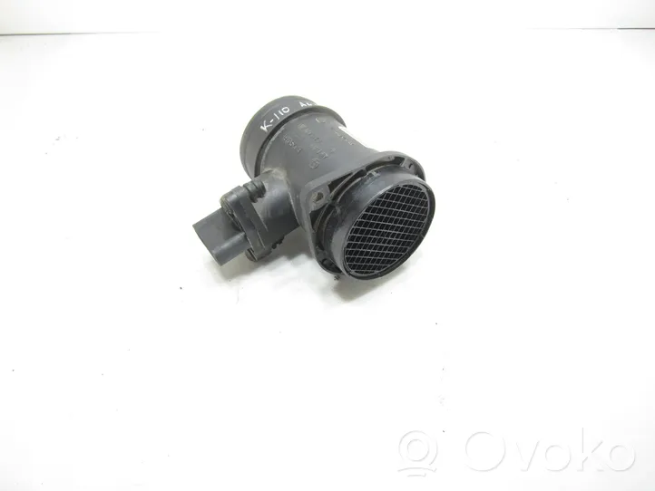 Audi A4 S4 B5 8D Przepływomierz masowy powietrza MAF 0281002216