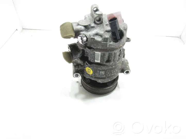 Volkswagen PASSAT B8 Ilmastointilaitteen kompressorin pumppu (A/C) 5Q0816803D