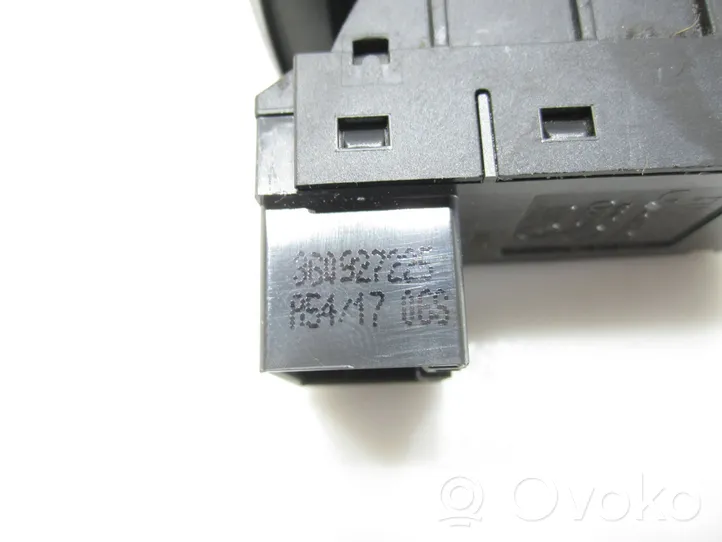 Volkswagen PASSAT B8 Hand parking brake switch 3G0927225