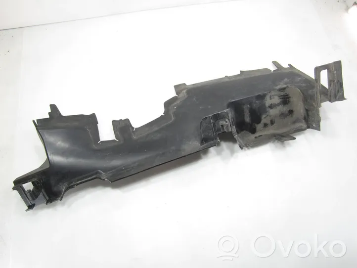 Volkswagen PASSAT B8 Wlot / Kanał powietrza intercoolera 3G0121284C