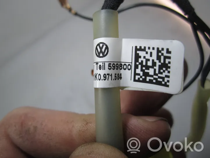 Skoda Octavia Mk2 (1Z) Cableado del accionador del airbag 1K0971584