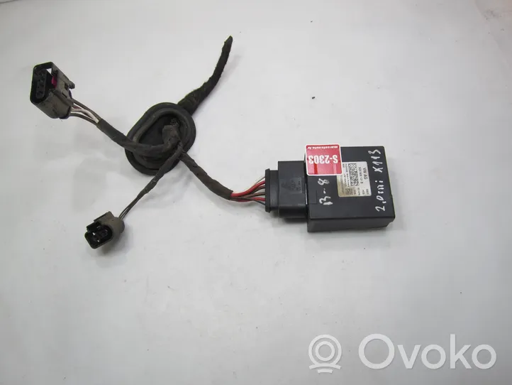 Volkswagen PASSAT B8 Unidad de control/módulo de la bomba de inyección de combustible 3Q0906121B