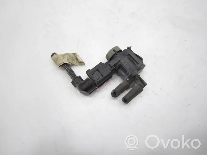 Audi A4 S4 B7 8E 8H Turbo solenoid valve 1J0906283C