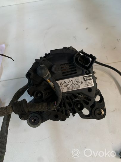 Volkswagen Golf V Generatore/alternatore 03C903023B