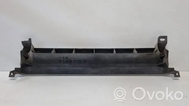 Ford Scorpio Grille inférieure de pare-chocs avant 85GG8A133AAW