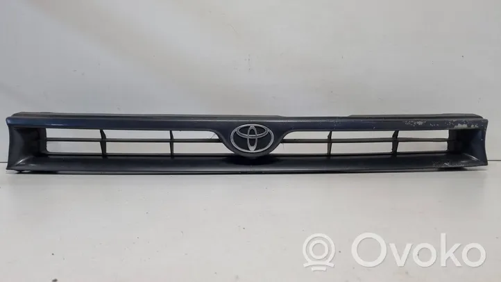 Toyota Corolla E100 Griglia anteriore 531111A150