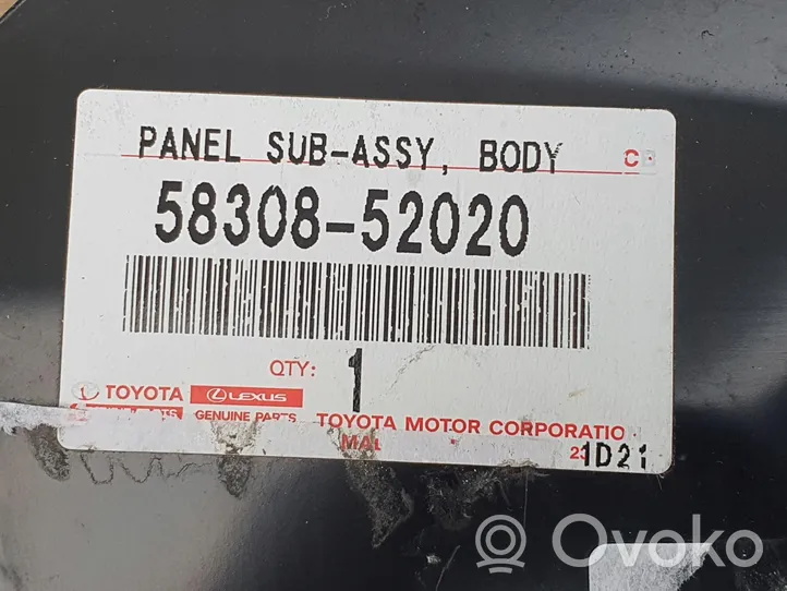 Toyota Verso-S Elementy tylnej części nadwozia 58308-52020