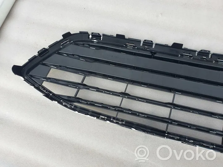 Ford Focus Grille calandre supérieure de pare-chocs avant JX7B-8C436-A