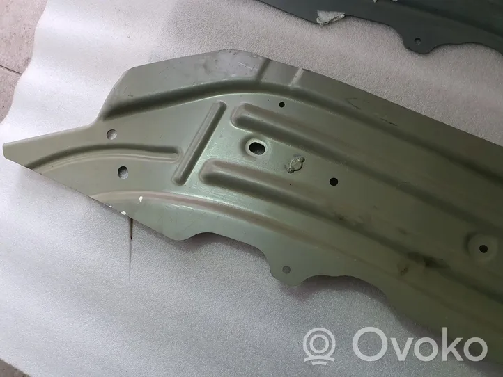 Tesla Model 3 Panel wykończeniowy błotnika 1103447-S0-C