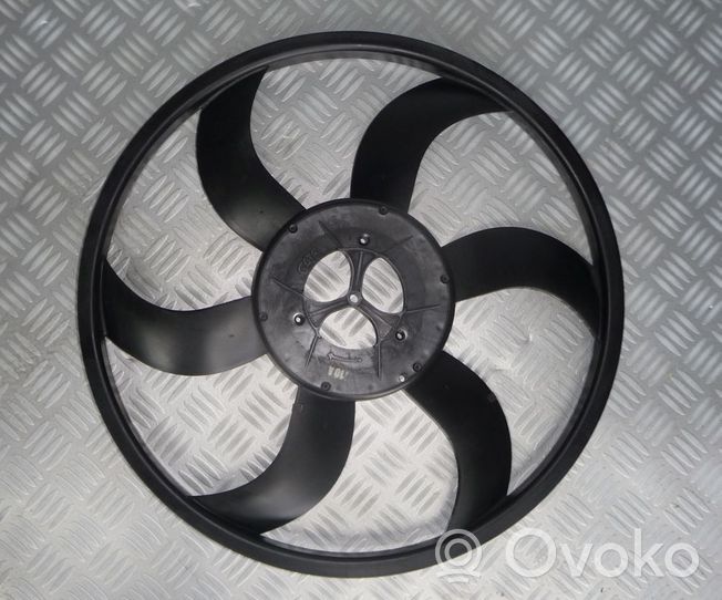 BMW 1 E81 E87 Fan impeller 8250088