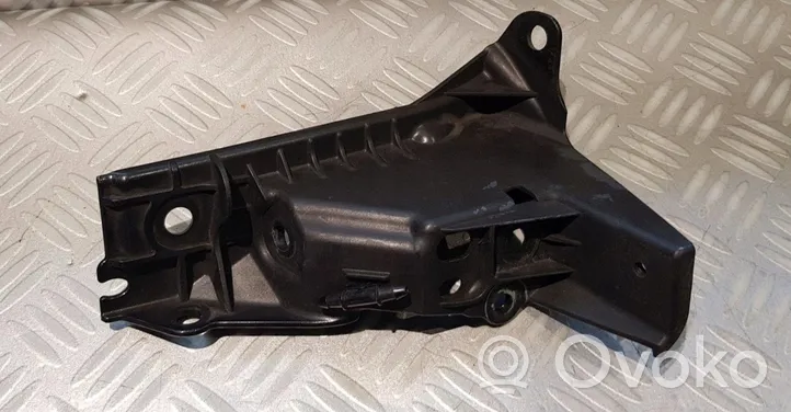 Jaguar XJ X351 Supporto di montaggio del parafango AW93-16290-AC