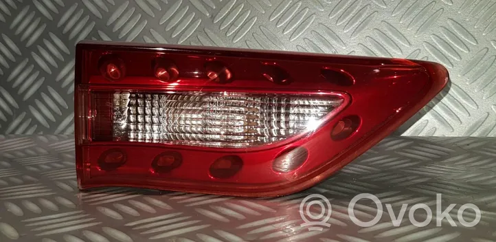 Infiniti QX70 S51 Lampy tylnej klapy bagażnika 