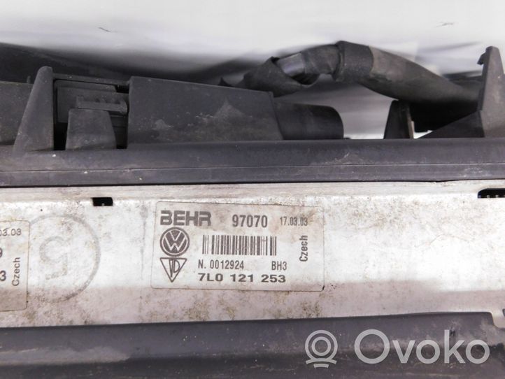 Porsche Cayenne (9PA) Set del radiatore 7L0121253