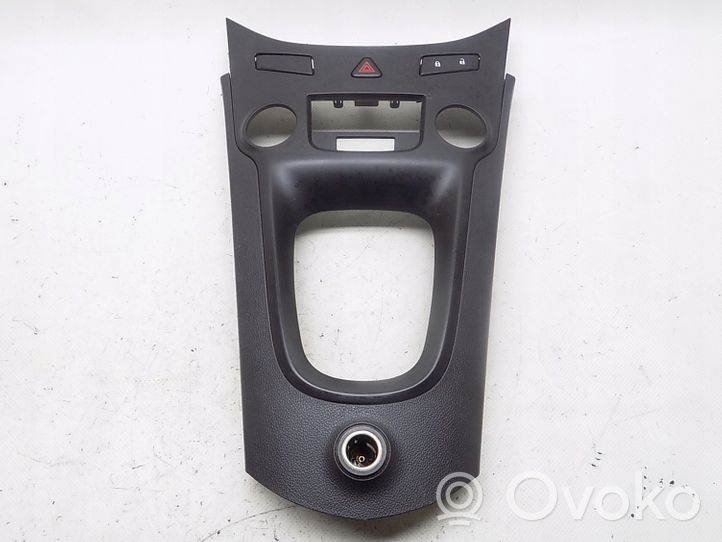 Chevrolet Orlando Rivestimento in plastica cornice della leva del cambio 