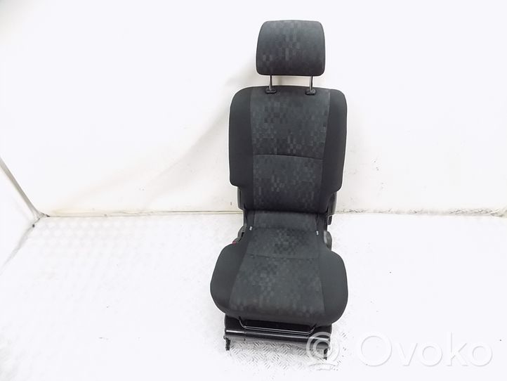 Toyota Avensis Verso Galinė sėdynė 