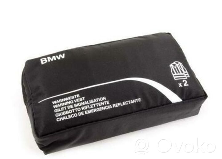 BMW X6 M Segnale di avvertimento di emergenza 82262288693