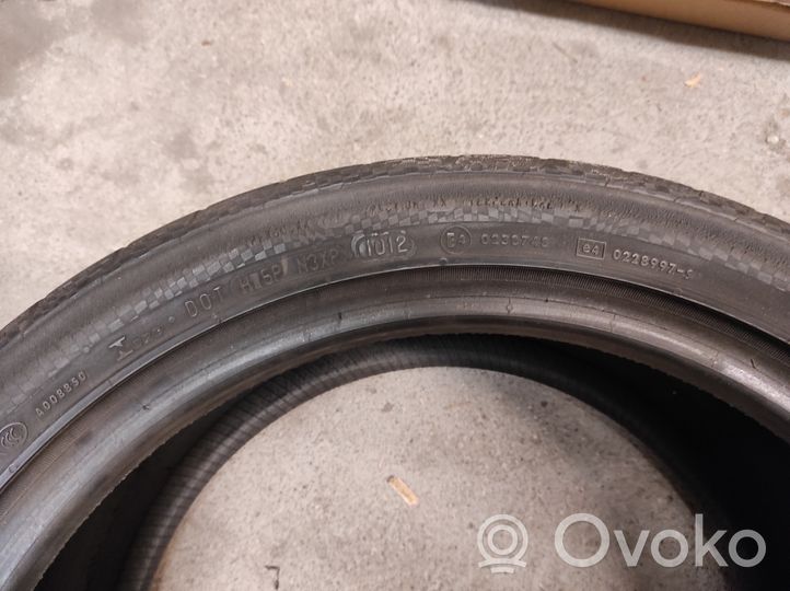 BMW 5 E39 R18 summer tire 