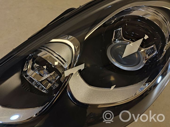 Porsche Cayenne (92A) Lampa przednia 7P5941031CQ