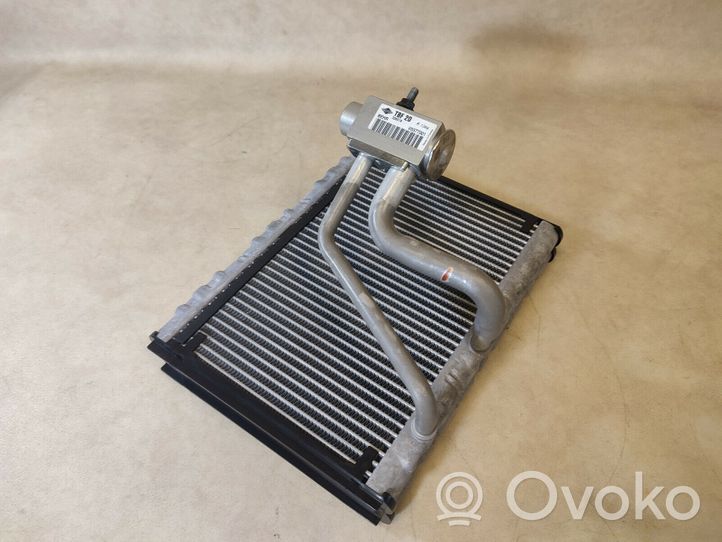 Porsche 911 991 Radiateur de chauffage V0377001