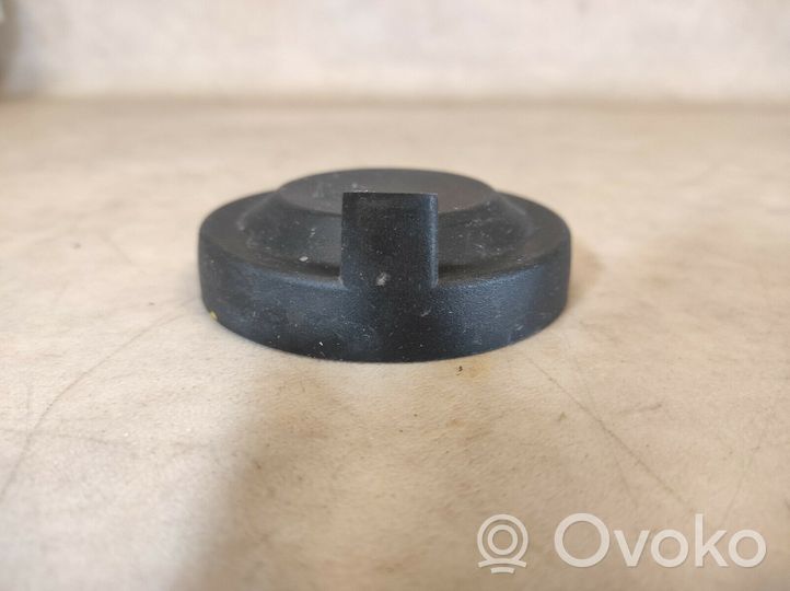 Volvo S60 Cache-poussière de phare avant 89004031